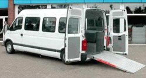 Автомобиль для инвалидов на шасси Opel Movano