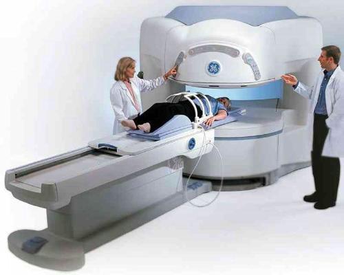 Магнитно-резонансный томограф Signa OpenSpeed HD 0.7T