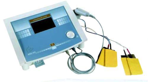 Аппарат для электротерапии и ультразвуковой терапии COMBIMED 2200